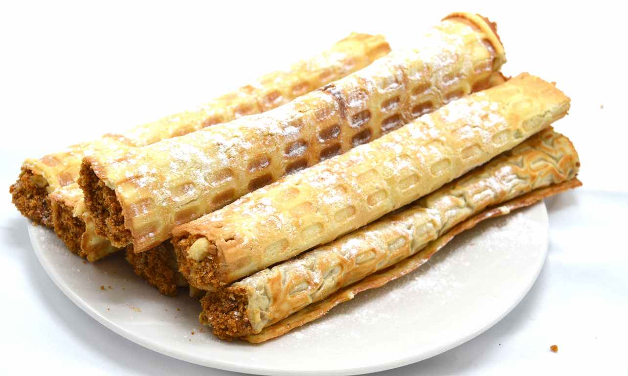 Трубочки с вареной сгущенкой