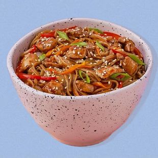 Удон с гречишной лапшой и курицей