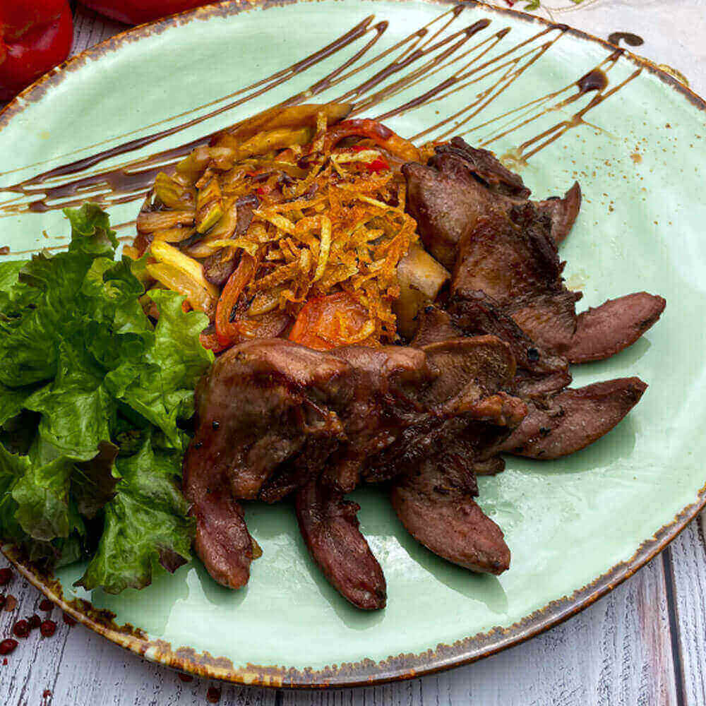 Ягнячьи язычки с овощами