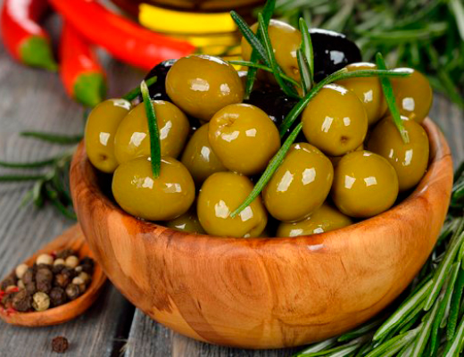 Оливки и маслины