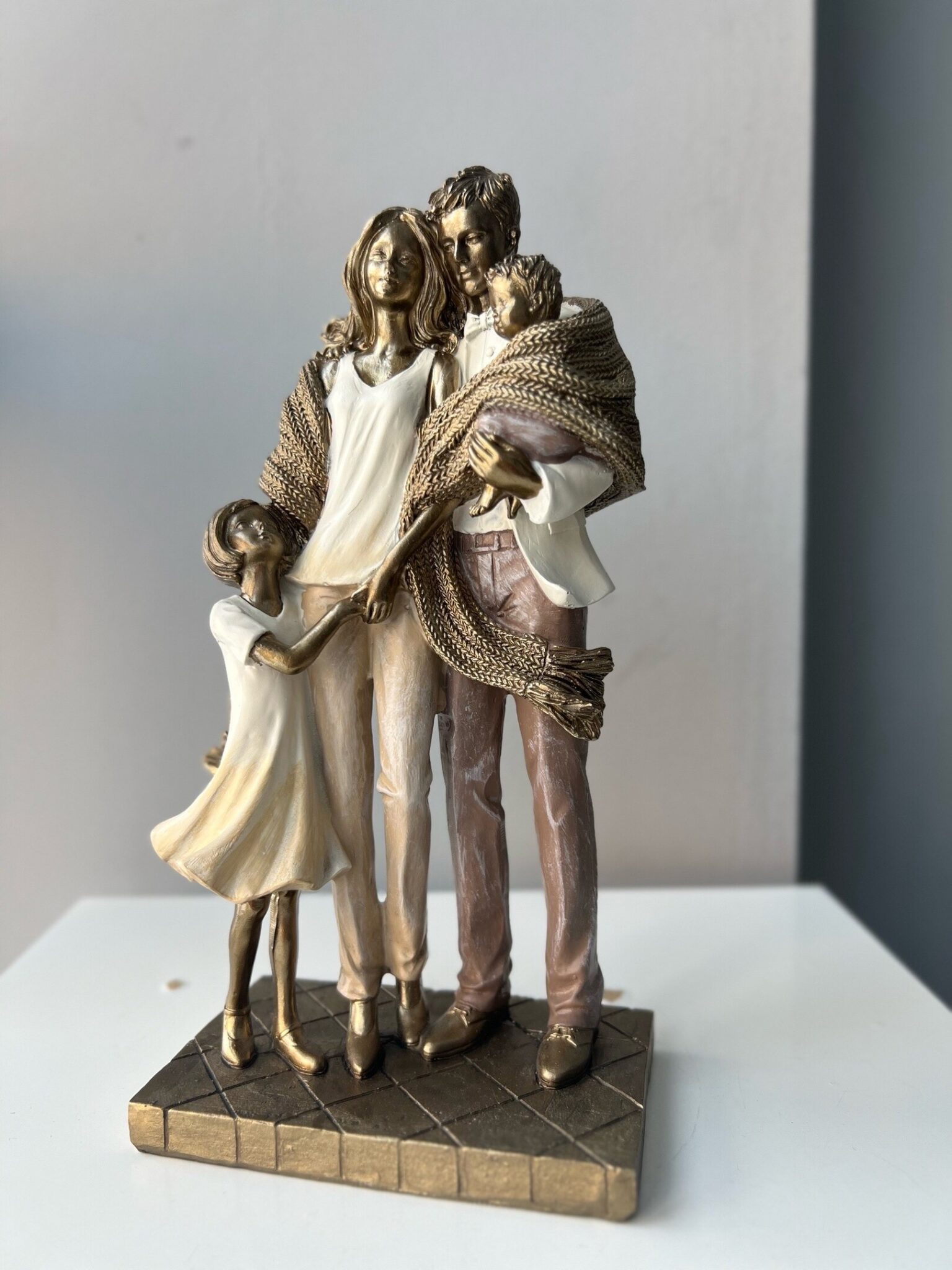 Статуэтка Семья 14*9,5*25,5