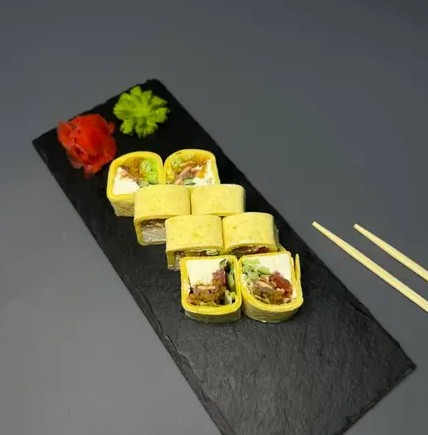 Тортилья  с жаренным лососем