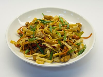 Удон с курицей и терияки