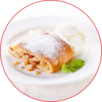 Штрудель яблочный с мороженым