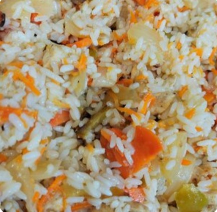 Рис с курицей и овощами