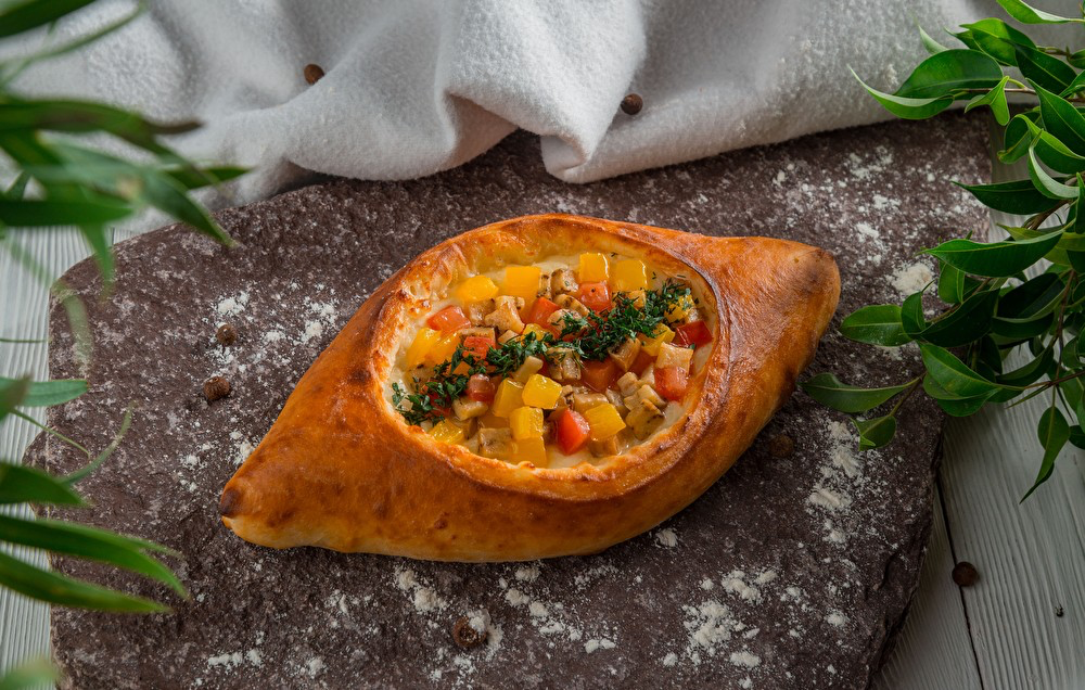 Хачапури с запечёными овощами