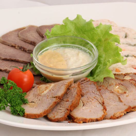 Мясная тарелка