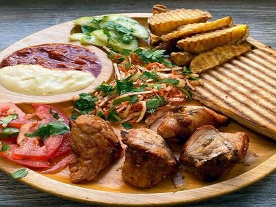 Бизнес-ланч с шашлыком из свинины