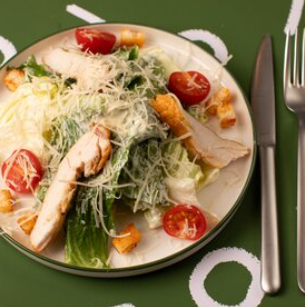 Цезарь с курицей