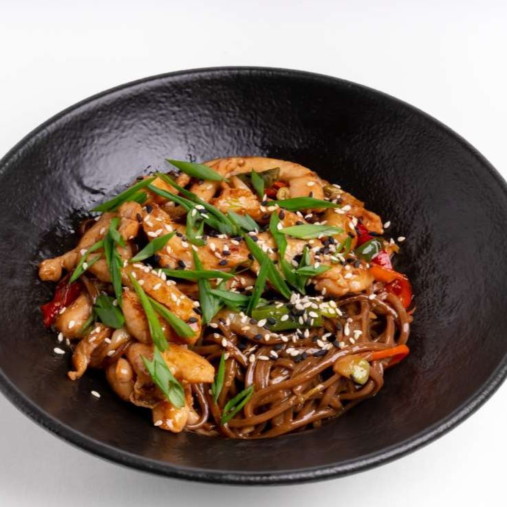 WOK соба с креветками