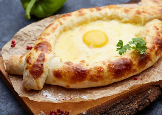 Хачапури по-аджарски маленький