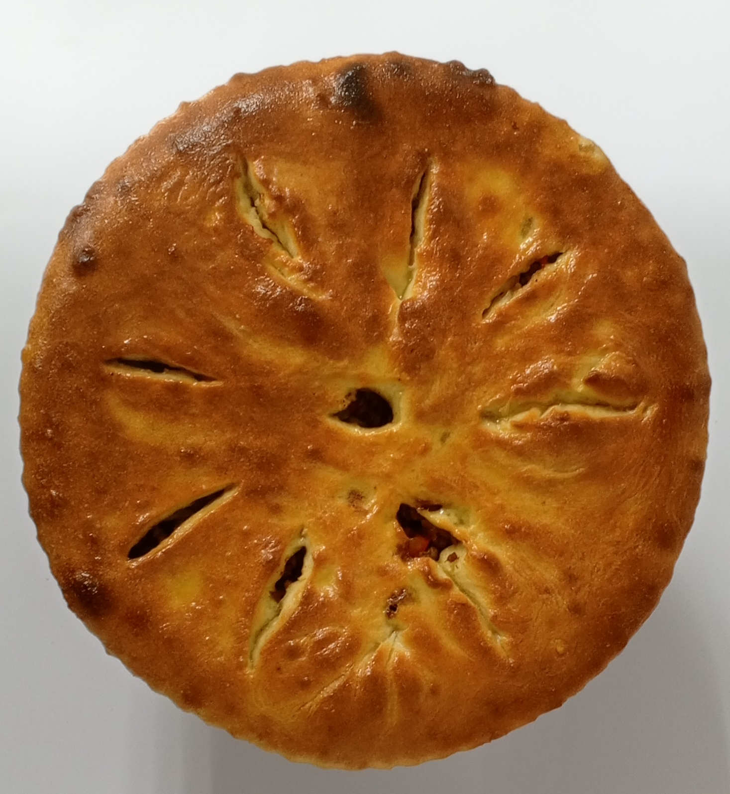 С говядиной и золотистым луком