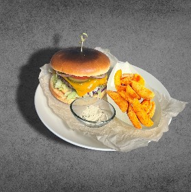 Бургер с говяжьей котлетой