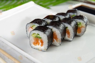 МИНИ МИКС С ЛОСОСЕМ И КРЕВЕТКОЙ