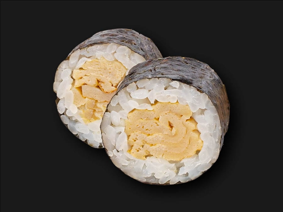 Ролл с тамаго