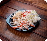 Салат Цезарь с креветками