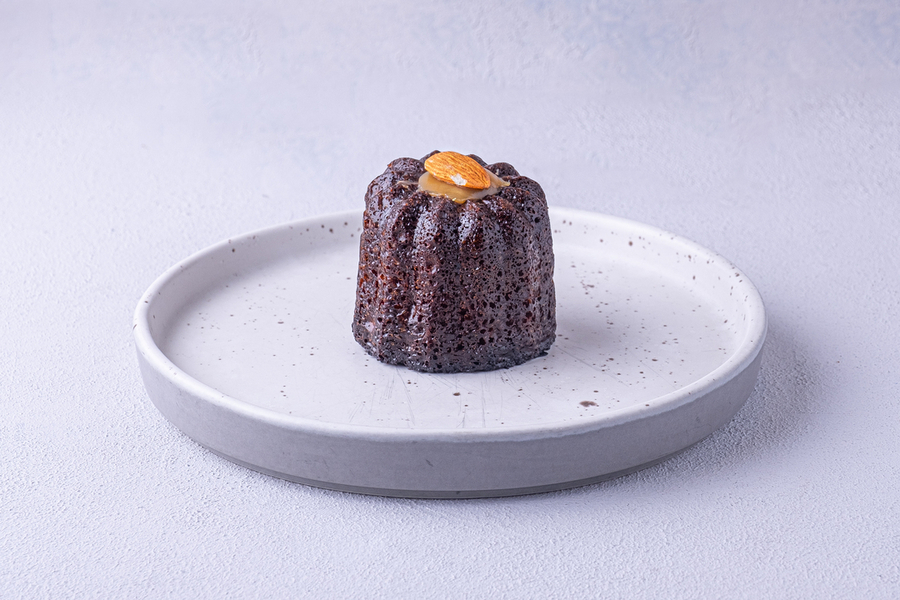 Канеле Карамель-миндаль