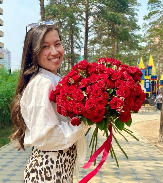 Букет из 11 кустовых роз