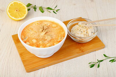 Том Ям с курицей терияки