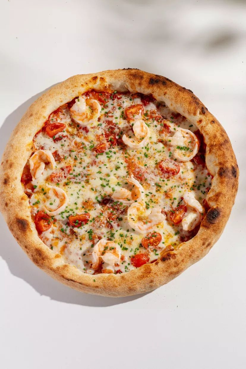 Пицца с креветками