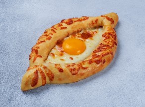 Хачапури по-аджарски