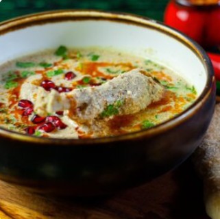 Сациви (фермерский цыплёнок под соусом баже), хлеб