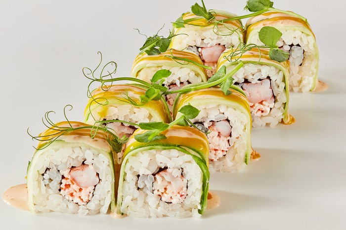 Креветка в огурце