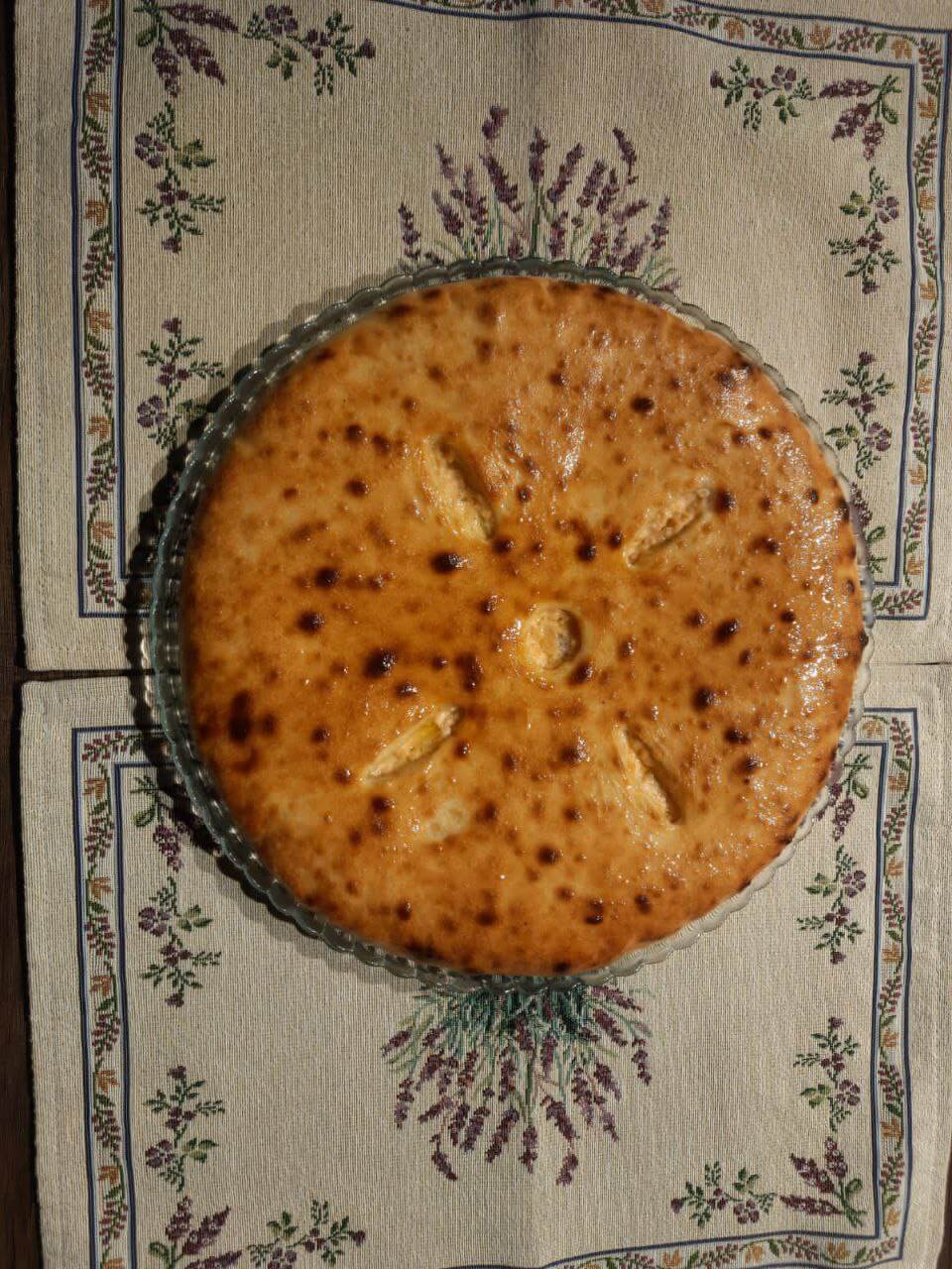 Пироги сырные с зеленью