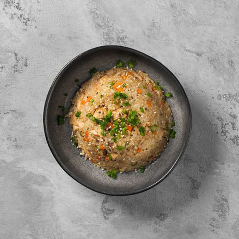 Жареный рис Тяхан с курицей