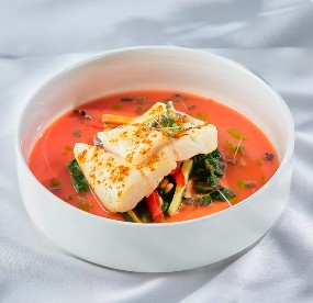 Палтус с паприкой и цукини