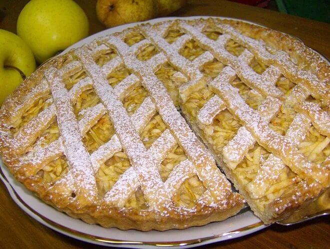 Песочный пирог с яблоками и корицей (700 гр)