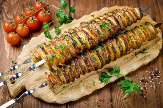 Картофель с салом на мангале 5 шт.