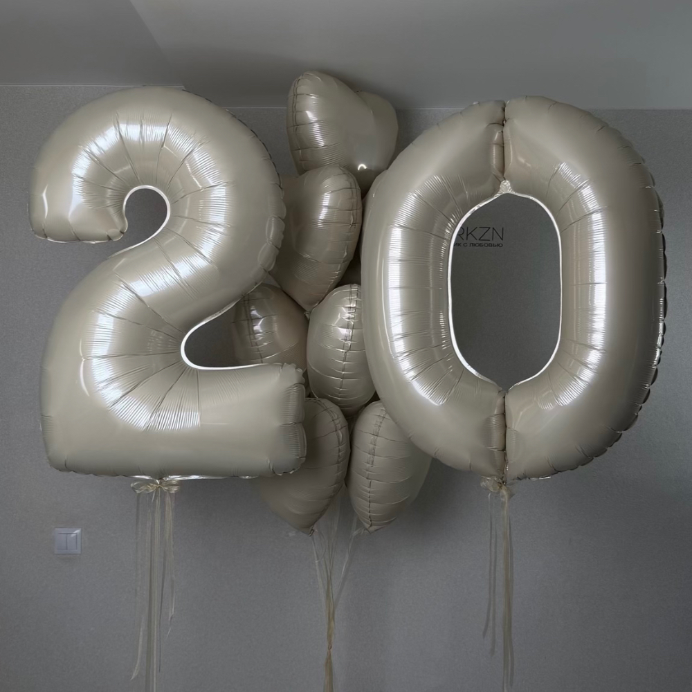 Любые цифры 2шт и фонтан из сердец