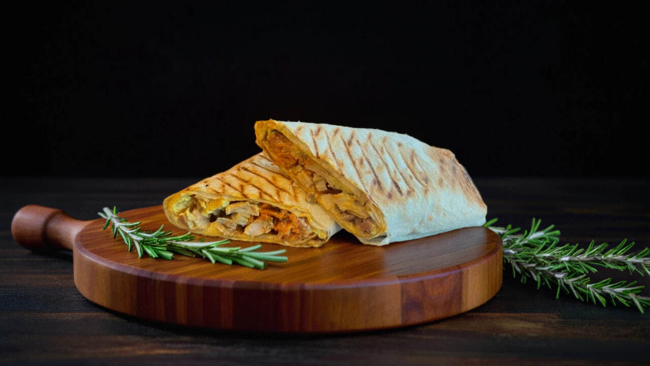 Шаурма с люля-кебабом из курицы