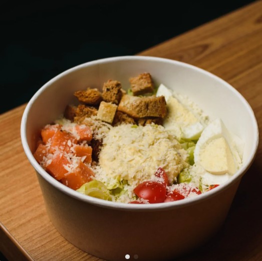 Цезарь с лососем