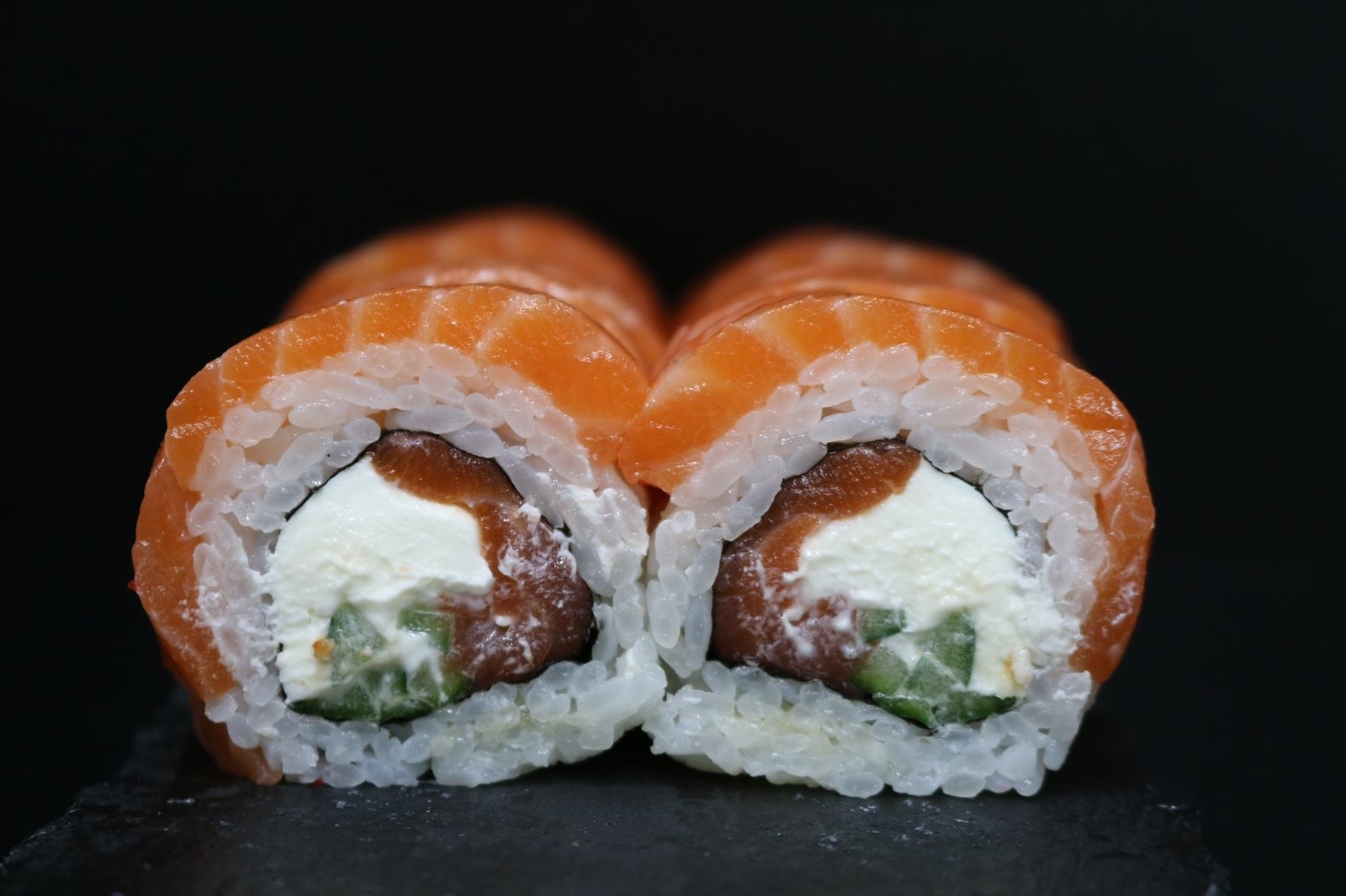 Много лосося