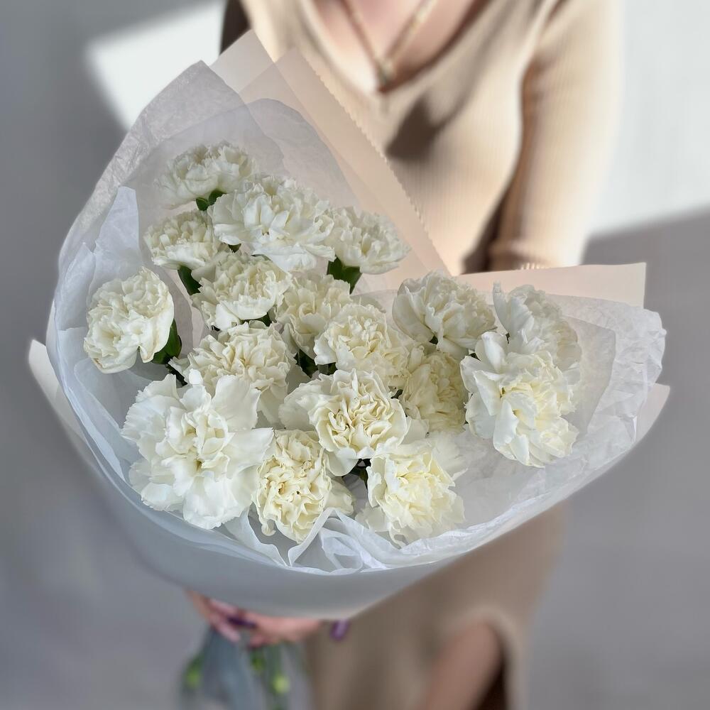 Букет белых диантусов 