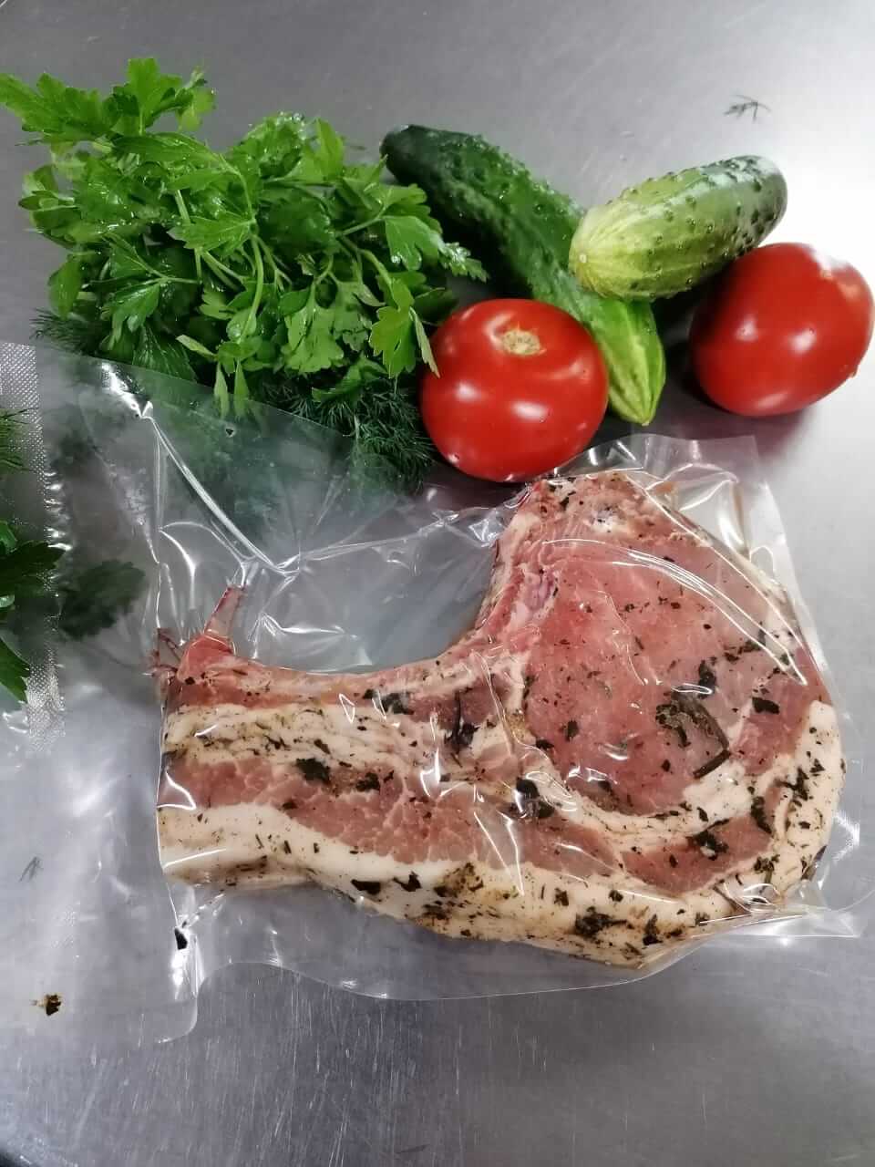 Шашлык из свинины на косточке п/ф 500г