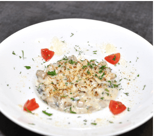 Жульен с курицей и грибами