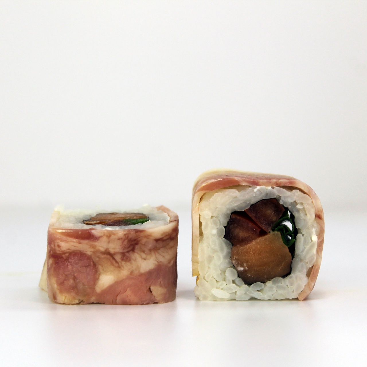И РЫБА И МЯСО