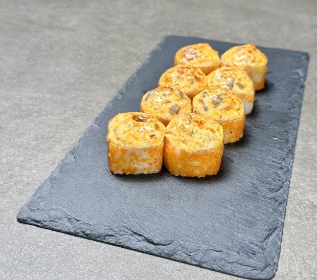 Яки с крабом и беконом