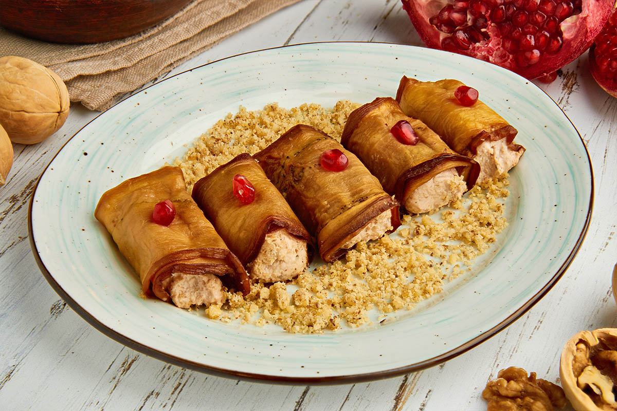 Рулетики из баклажанов