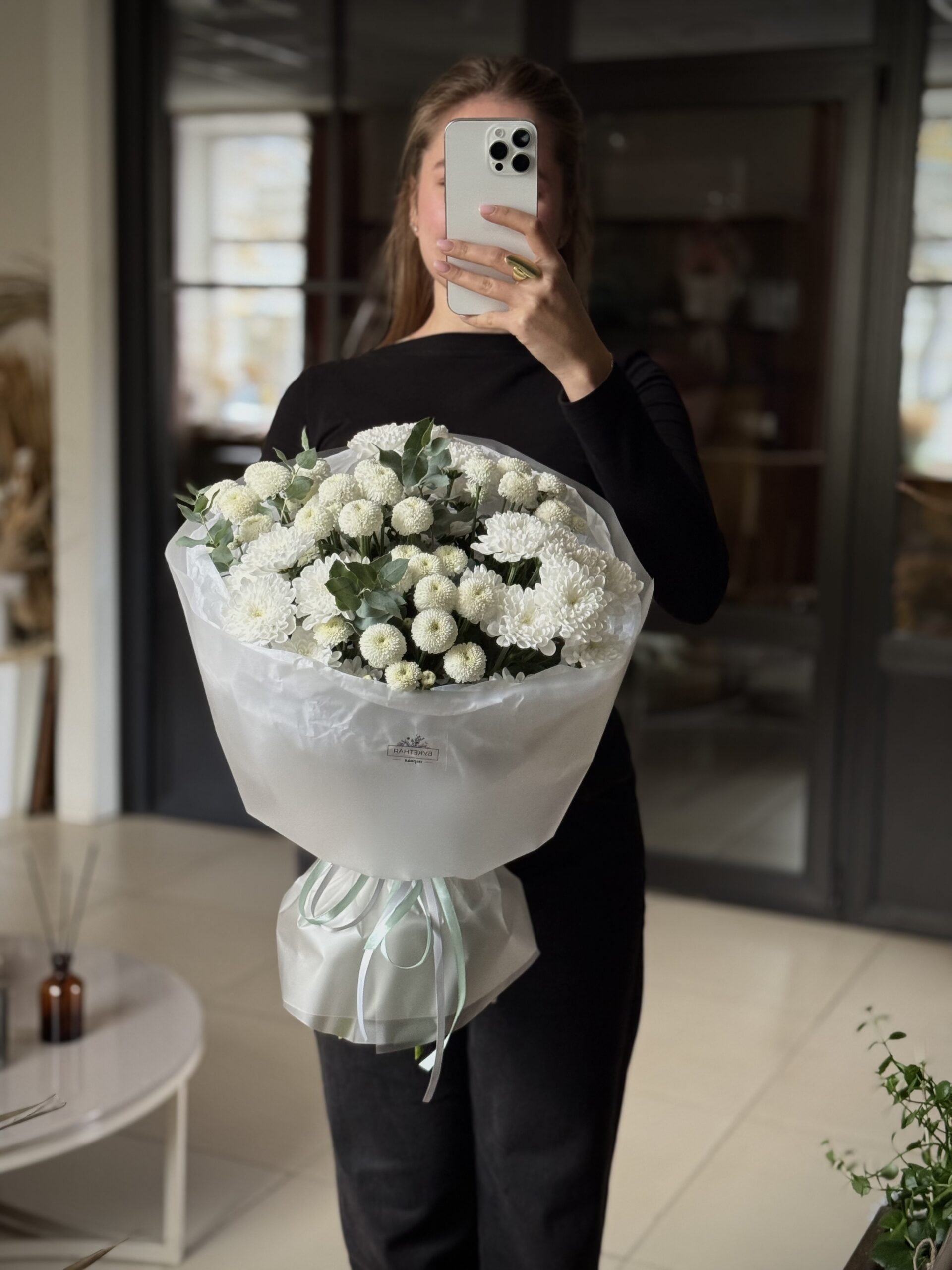 Белый айсберг