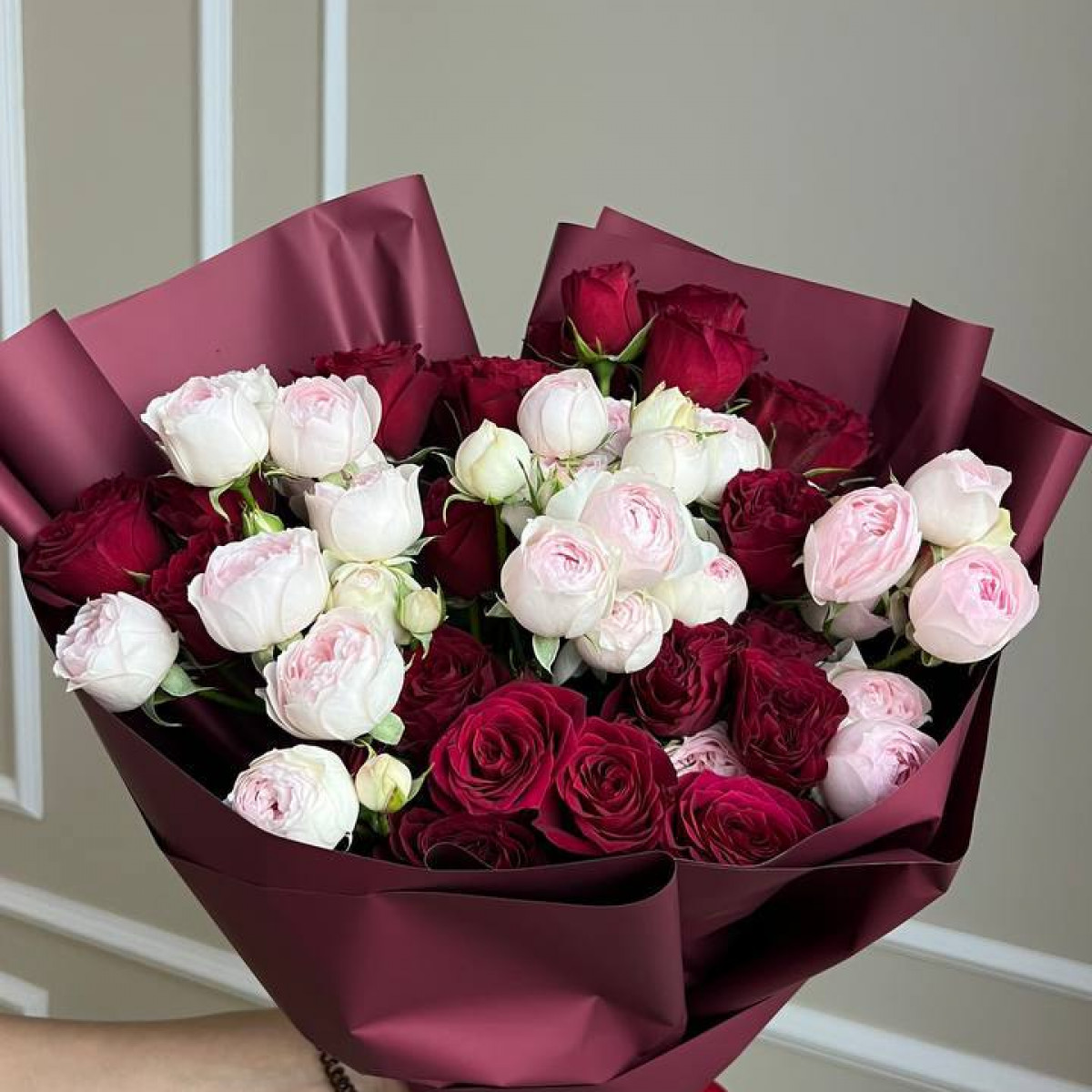 Букет из кустовых роз (предзаказ)