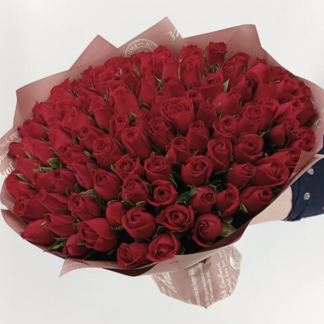 101 красная роза высотой 40 см
