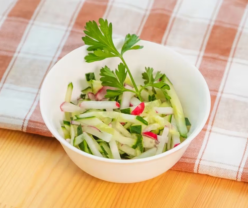 С-т из редиса с огурцом