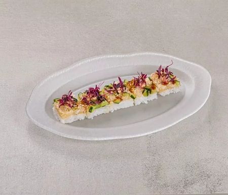 Оши курильский гребешок и огурец кимчи