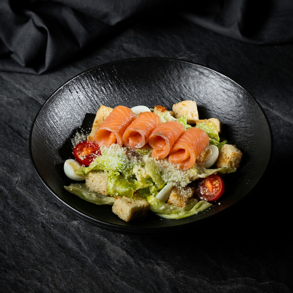 Цезарь с лососем