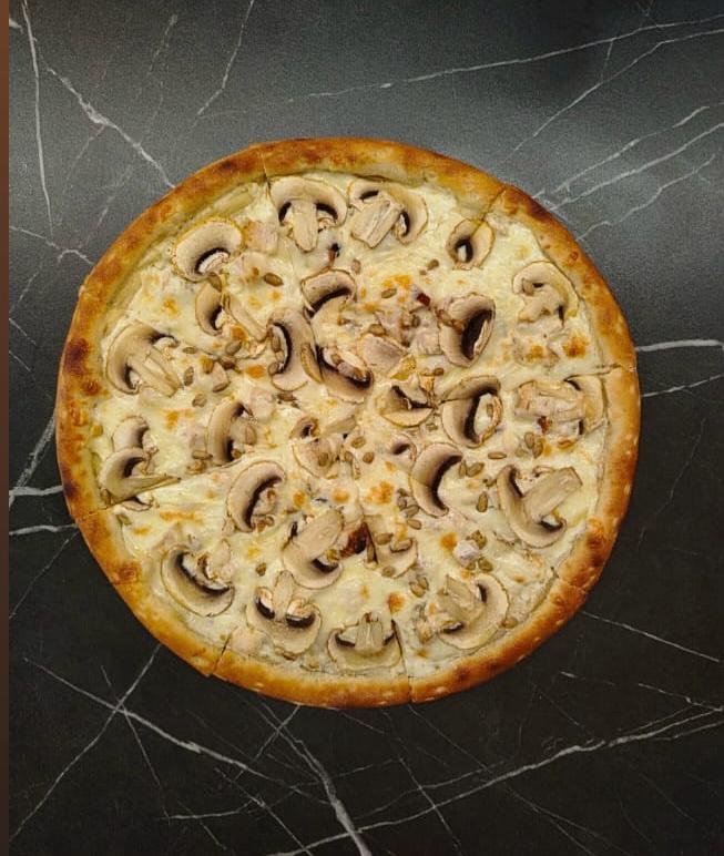 Пицца куриная