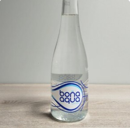 Вода питьевая газированная БонАква